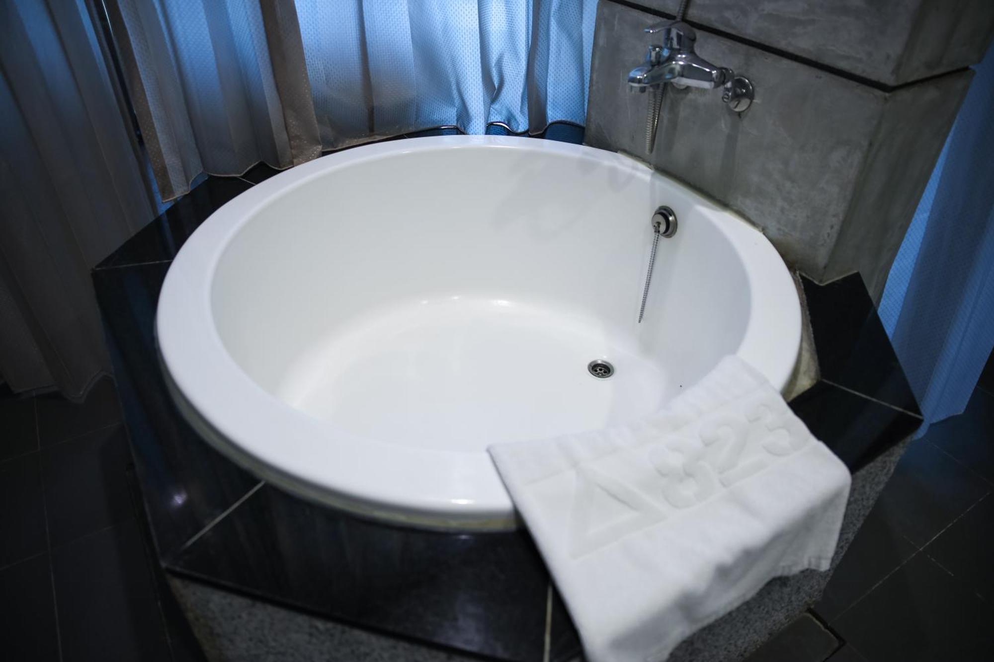 823 Tourist Hotel Jinhu Zewnętrze zdjęcie